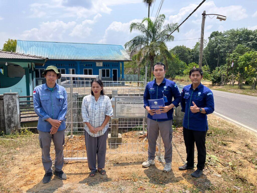Dokumentasi Kegiatan Inspeksi Pos Hujan di Pulau Bintan