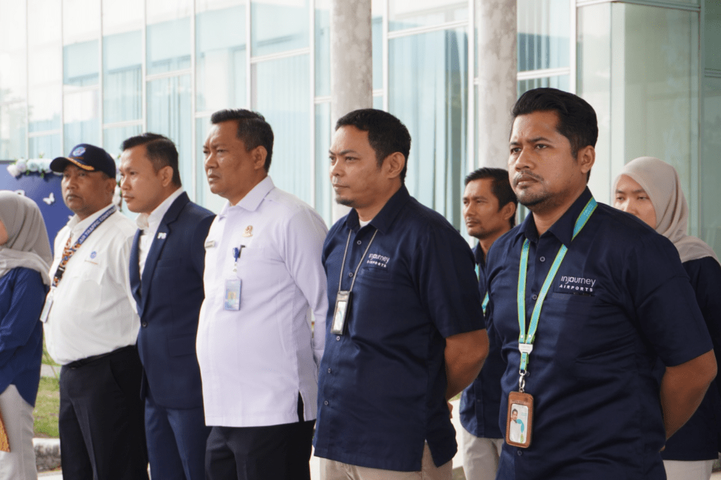 Dokumentasi Kegiatan Perkuat Sinergi Penerbangan, Kepala Stasiun Meteorologi RHF Hadiri HUT ke-2 PT Angkasa Pura Indonesia